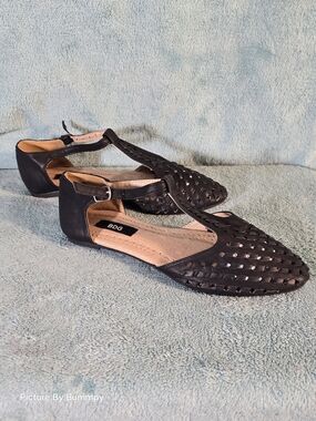 BDG Black Woven T-Strap Flats with Ankle Buckle. Size 7